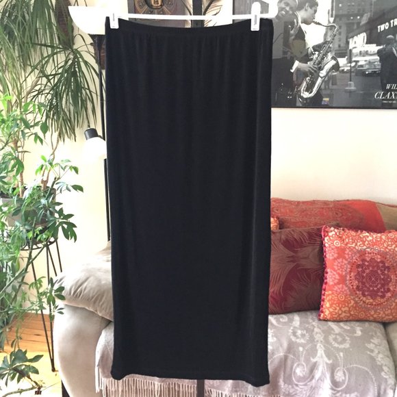 travel knit maxi skirt